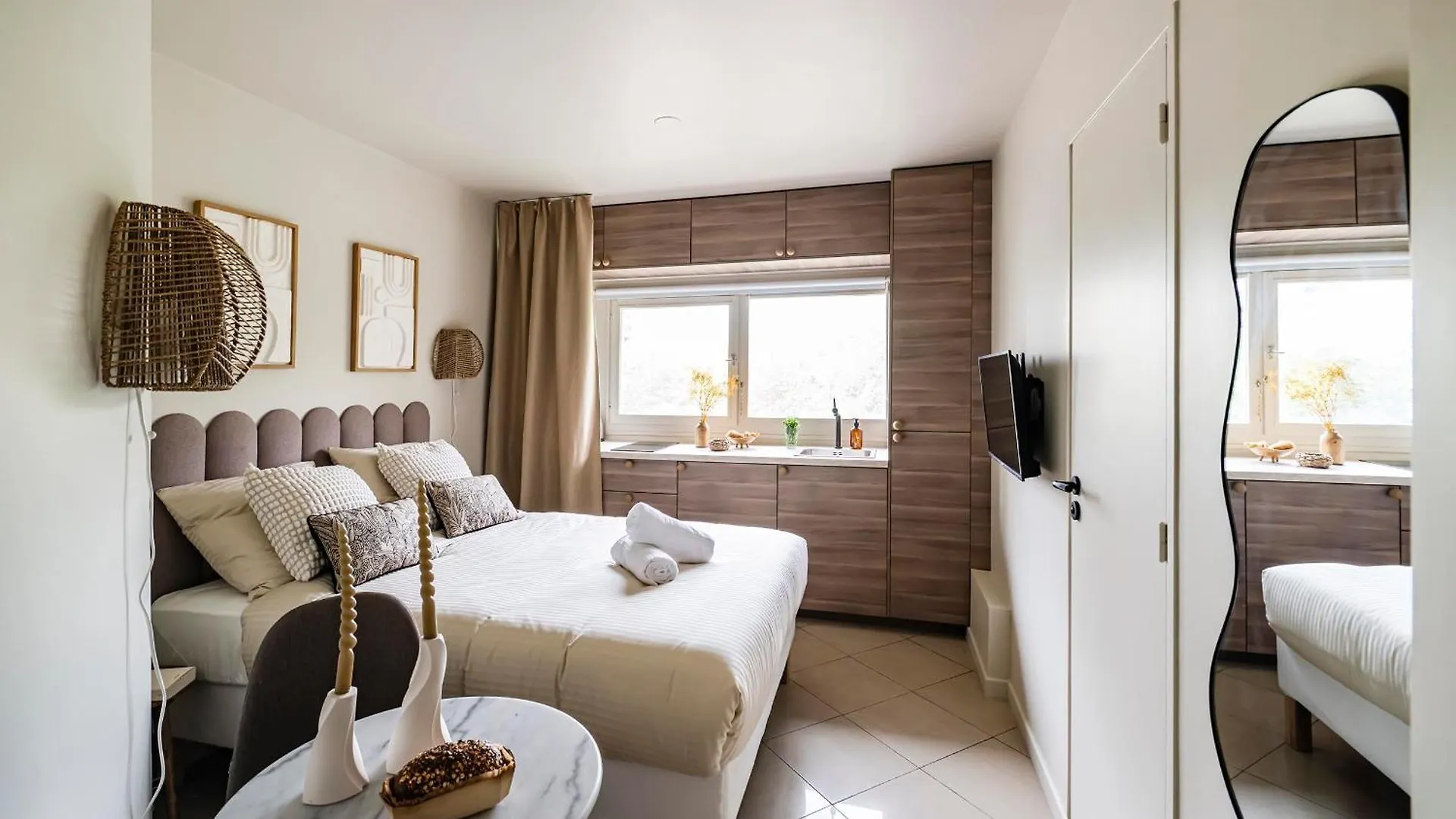Appartements Lake 3 - Duke Housing Creteil 0*,  France